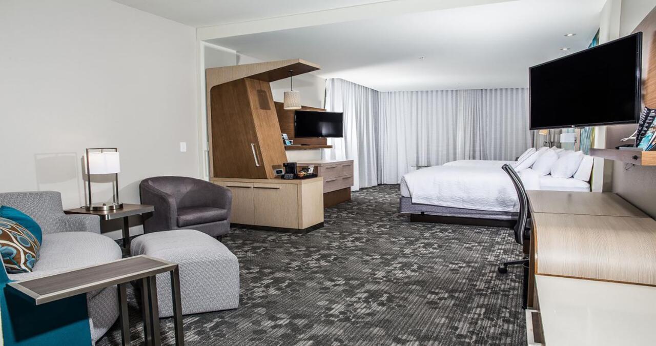 คอร์ตยาร์ด โคลัมเบีย เคซี Hotel Cayce ภายนอก รูปภาพ