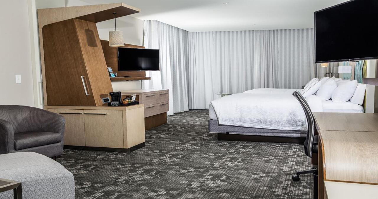 คอร์ตยาร์ด โคลัมเบีย เคซี Hotel Cayce ภายนอก รูปภาพ