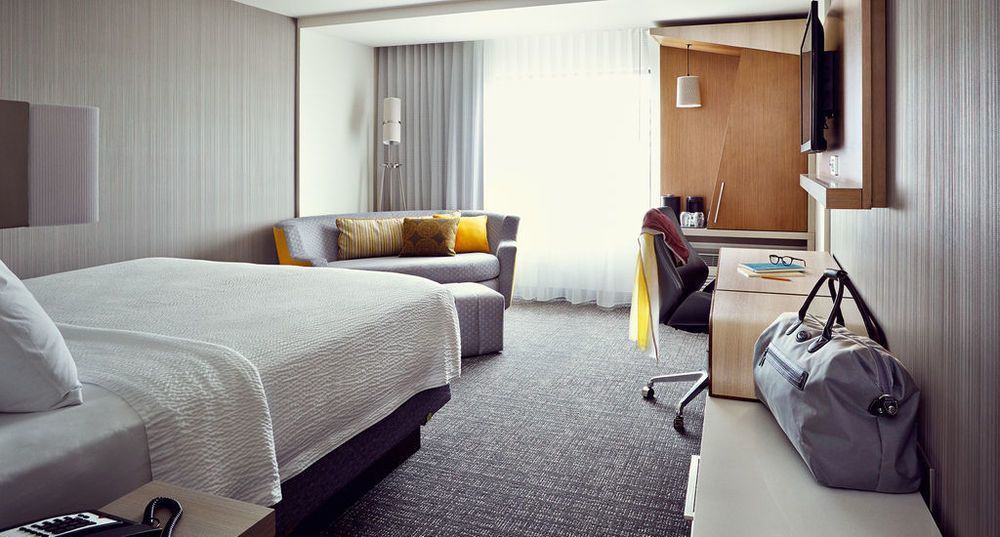 คอร์ตยาร์ด โคลัมเบีย เคซี Hotel Cayce ภายนอก รูปภาพ